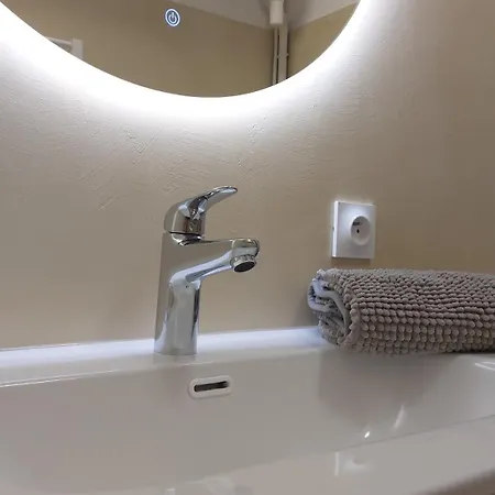 Cote Place Apartment